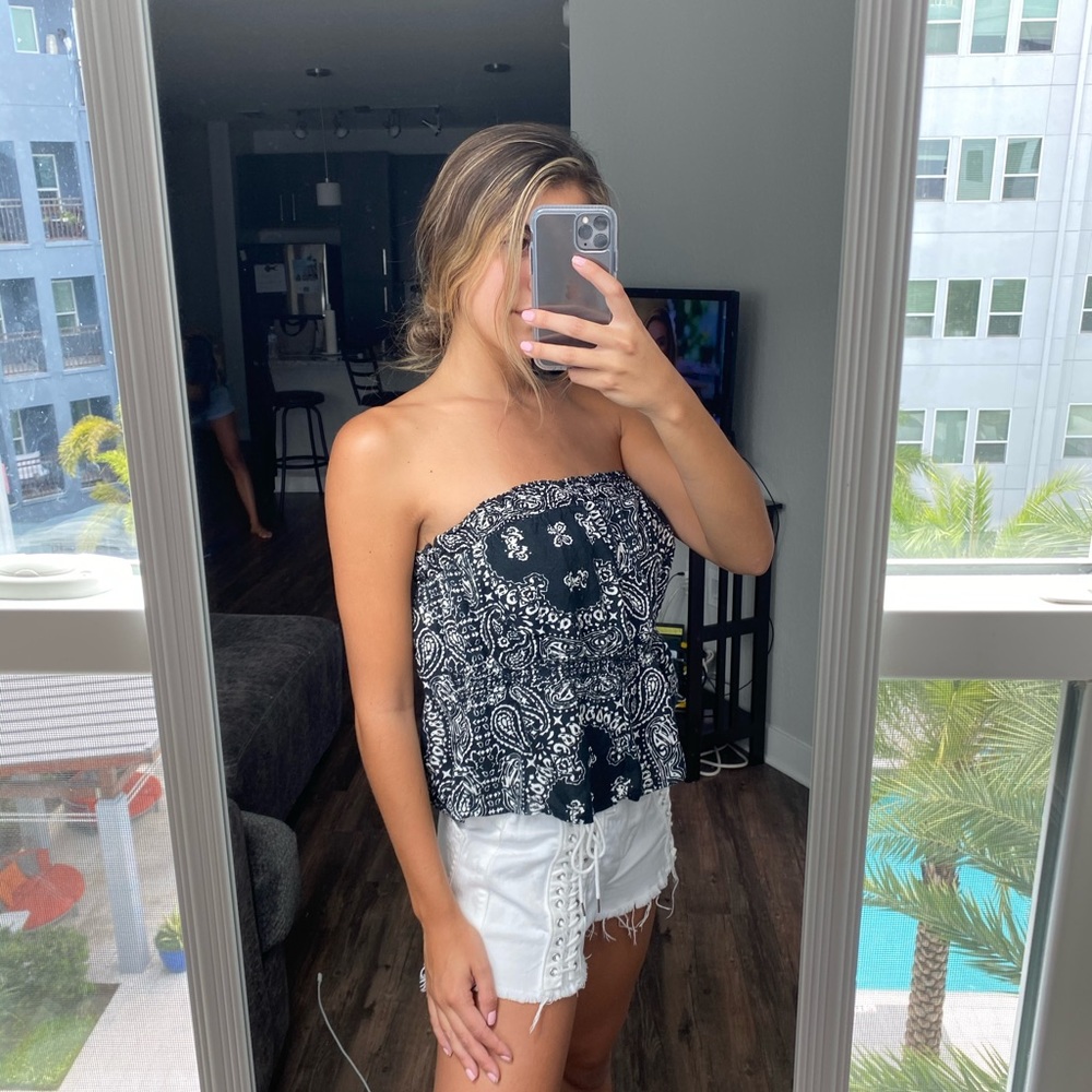 Wet seal paisley crop top